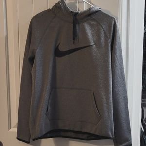Nike DRI fit Pullover